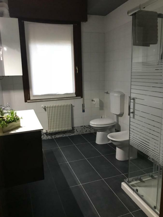 Appartement Da Lenny: A Due Passi Dal Centro Storico
